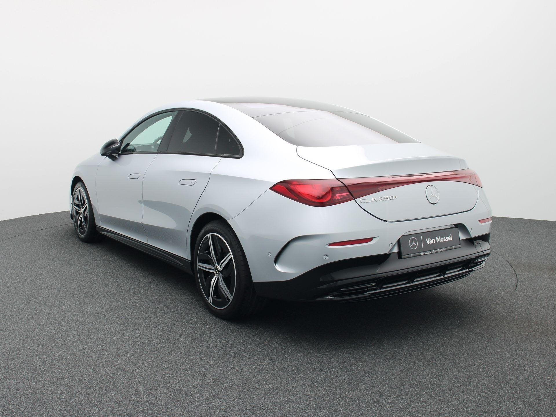 Mercedes-Benz CLA 250+ Sport Edition + MULTIBEAM + CARPLAY +, Auto's, Achterwielaandrijving, Gebruikt, 743 km, 200 kW