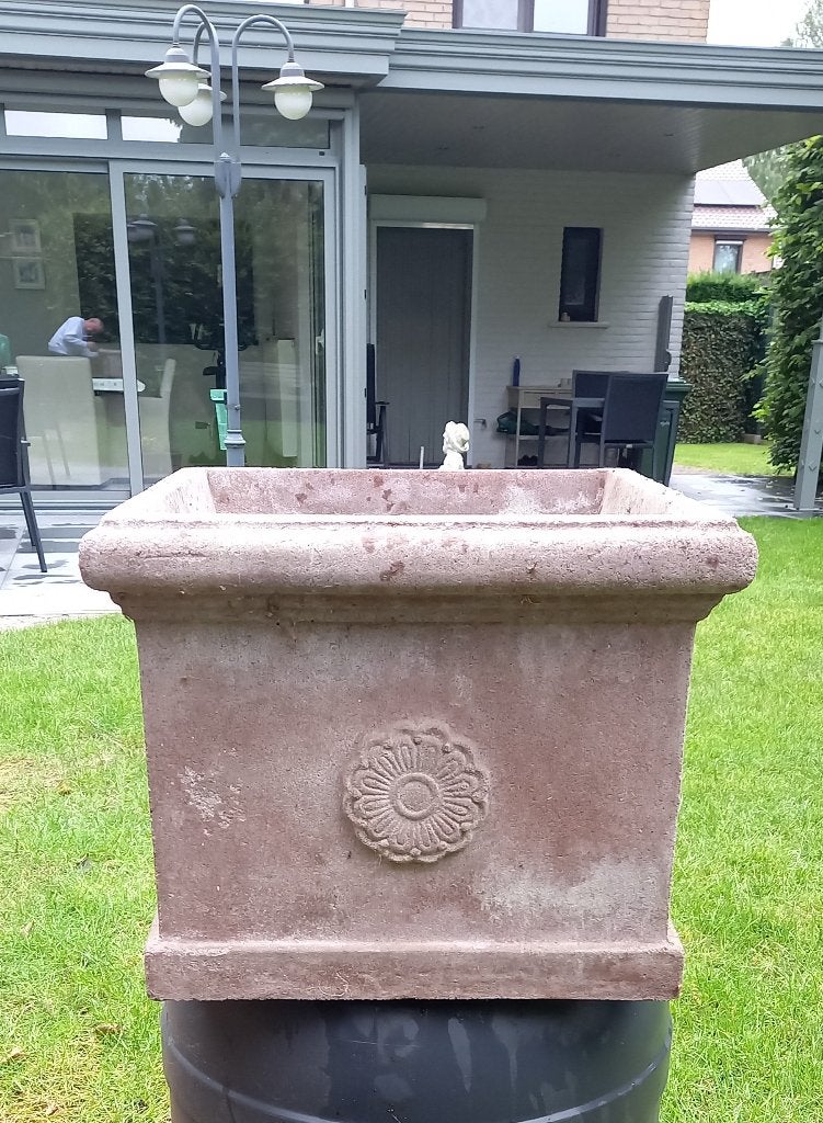 Mooie stenen bloembak, Ophalen, Zo goed als nieuw, Steen, Balkon