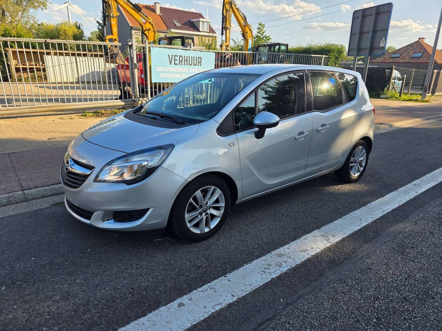 Opel Meriva 1.4i 1EIG IN GOEDE STAAT 2017' 92000KM !, Argent ou Gris, Achat, Euro 6, Entreprise
