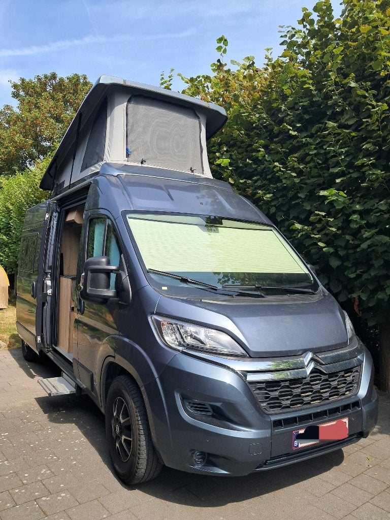 Campervan Clever 4 slaapplaatsen 3x fietsendrager 200Ah Batt, Buscamper of Camperbus, 6 tot 7 meter, Particulier, Koelkast