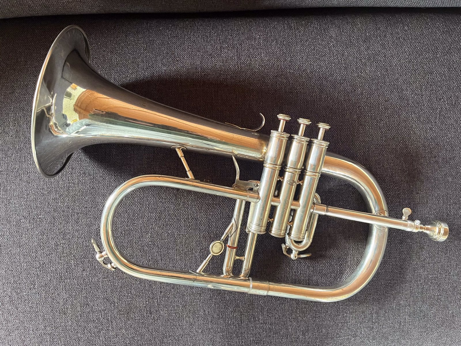 Bugle Courtois AC 154 Sib/Bb, Enlèvement ou Envoi, Utilisé, Autres types, Avec valise