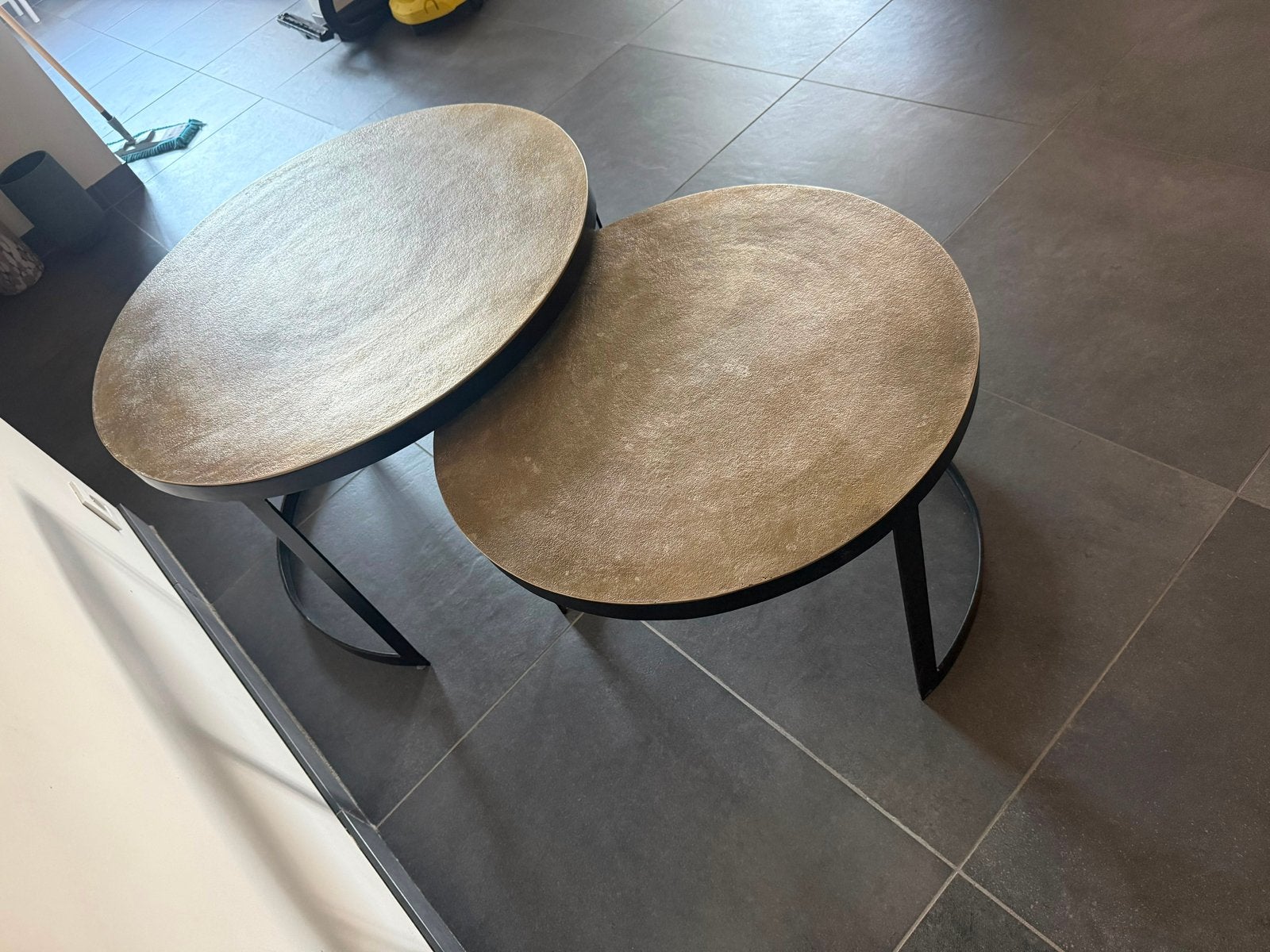Salon tafel te kopen, Huis en Inrichting, Ophalen, Zo goed als nieuw