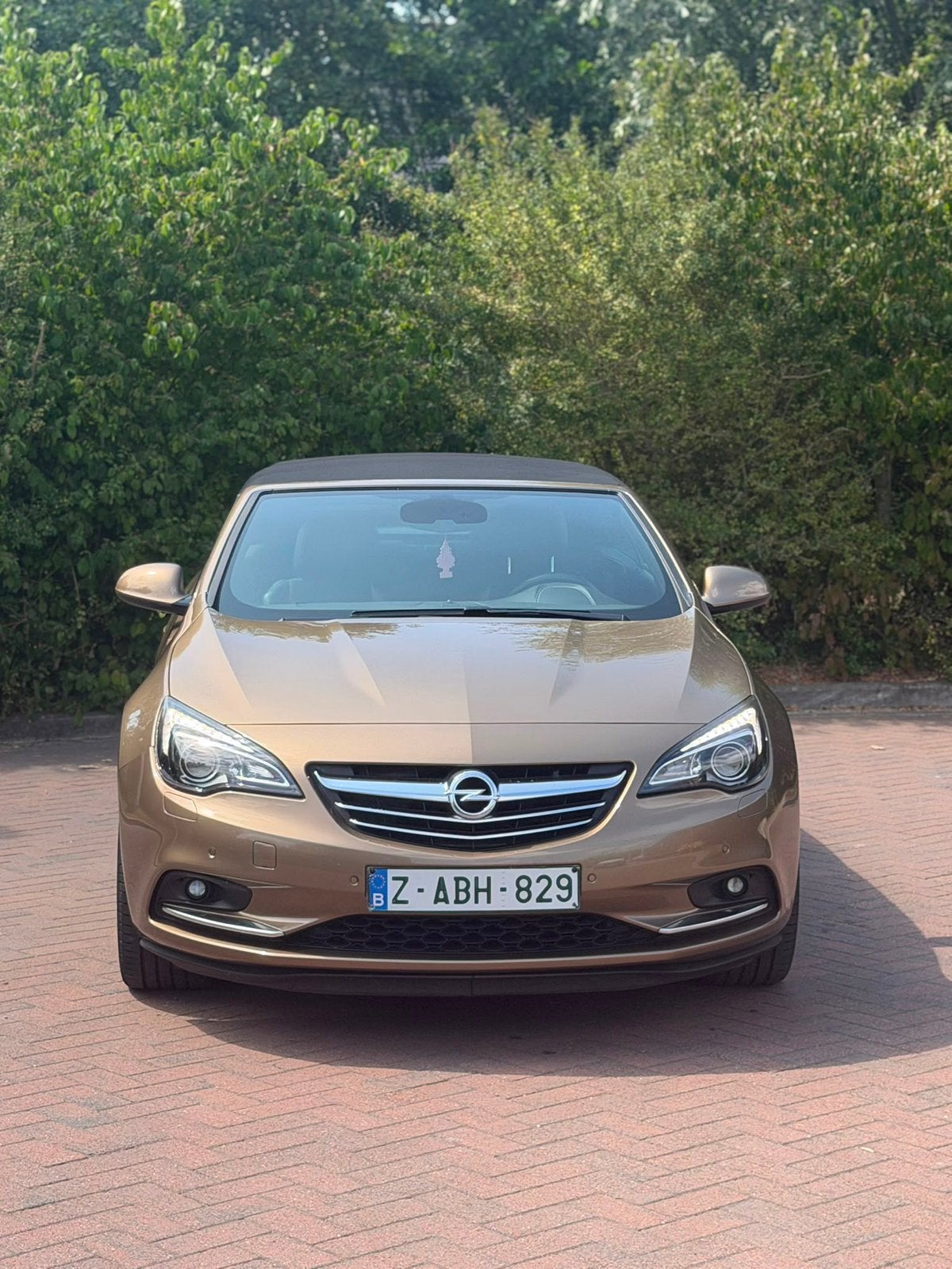 Opel cascada 2014 2.0 diesel 199.000km, Auto's, Opel, Lichtmetalen velgen, Cabriolet, Diesel, Particulier