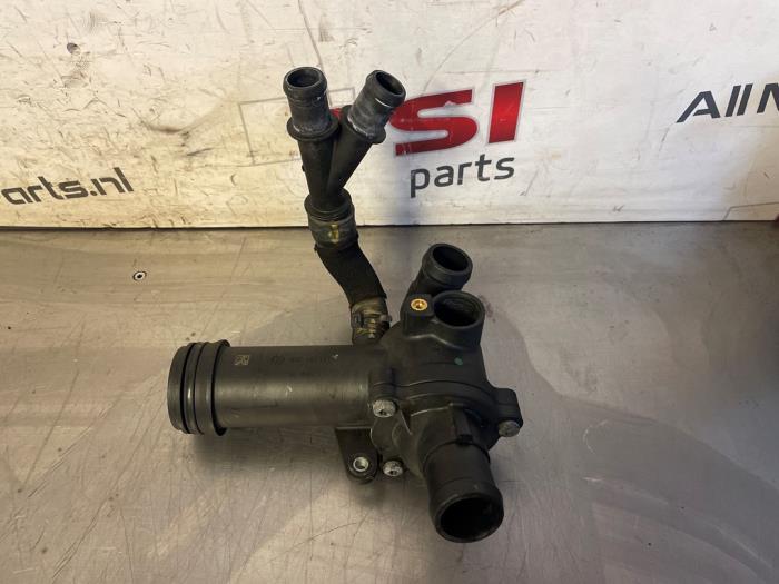 Boîtier thermostat d'un Audi RS3, -, 3 mois de garantie, Audi, Utilisé
