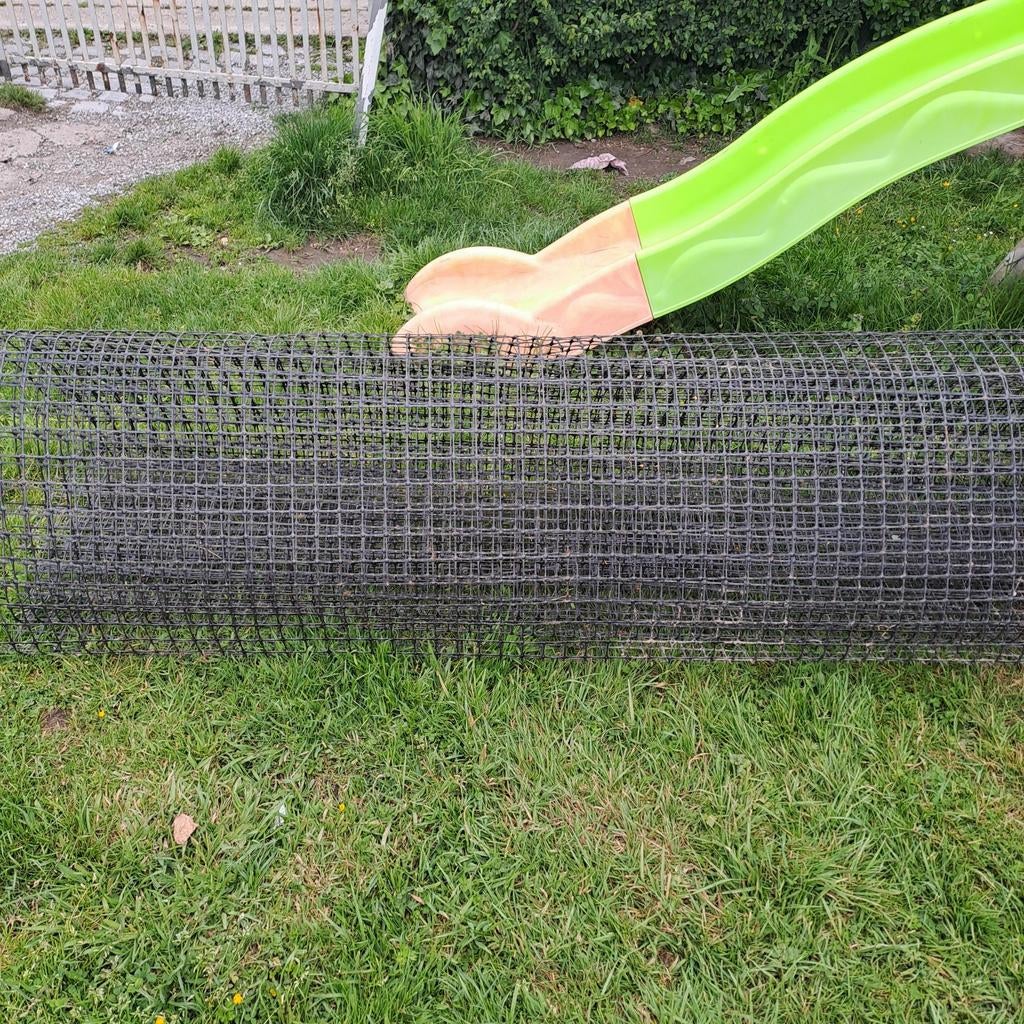 Zwarte gaas draad, Ophalen