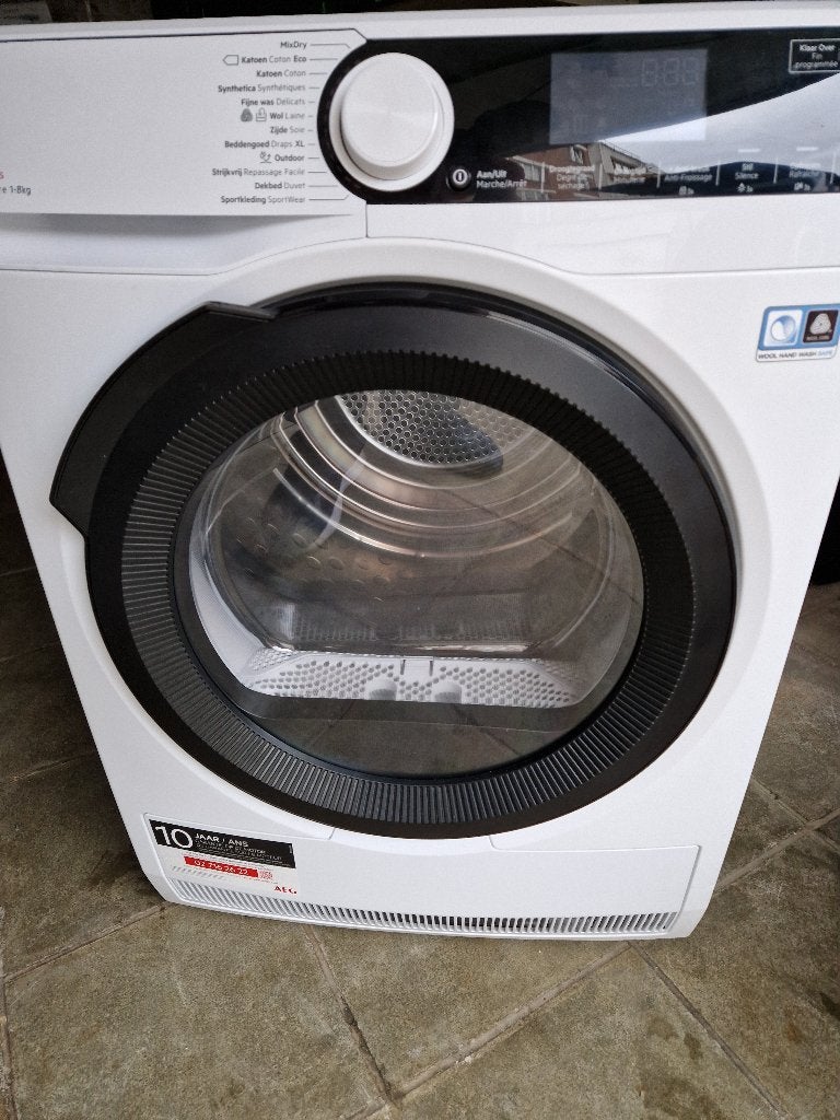 AEG-droger 8 kg. 8000-serie, Elektronische apparatuur, Ophalen, Zo goed als nieuw, Voorlader