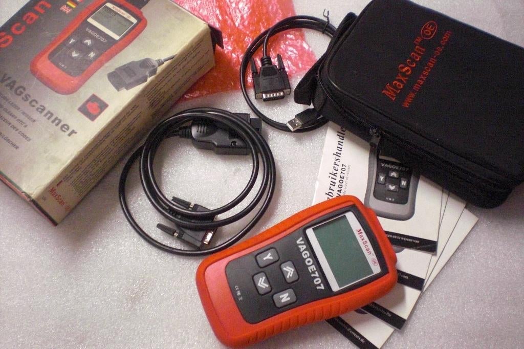 MaxScan VAG scanner diagnose apparaat OBD2/EOBD, Ophalen of Verzenden, Zo goed als nieuw