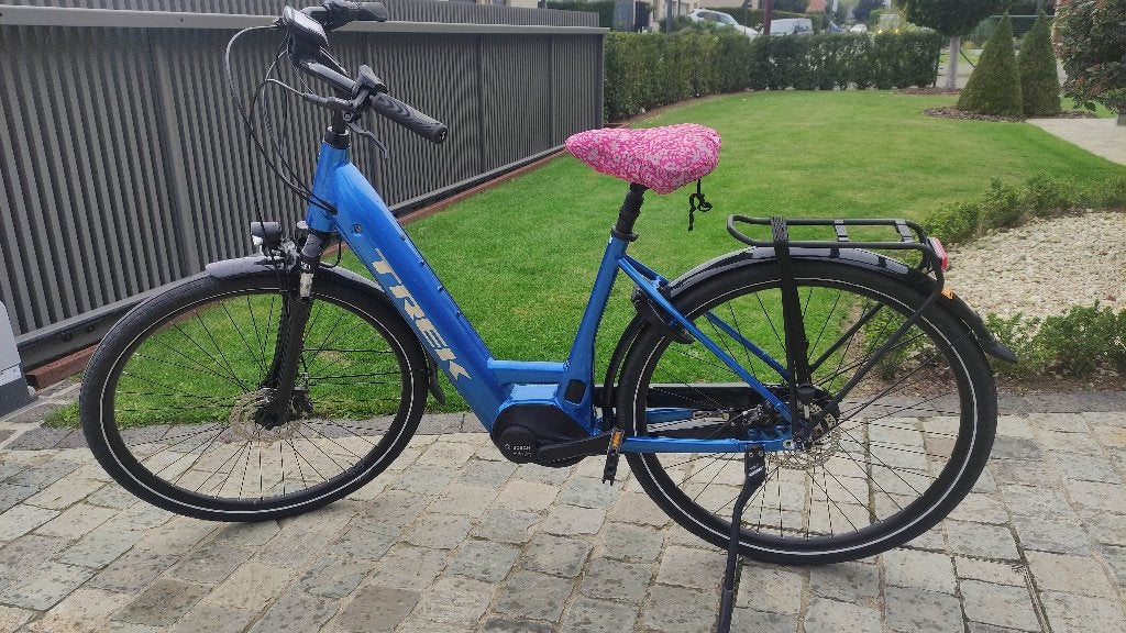 TREK ebike District + 6, Fietsen en Brommers, Ophalen, Zo goed als nieuw, Overige merken