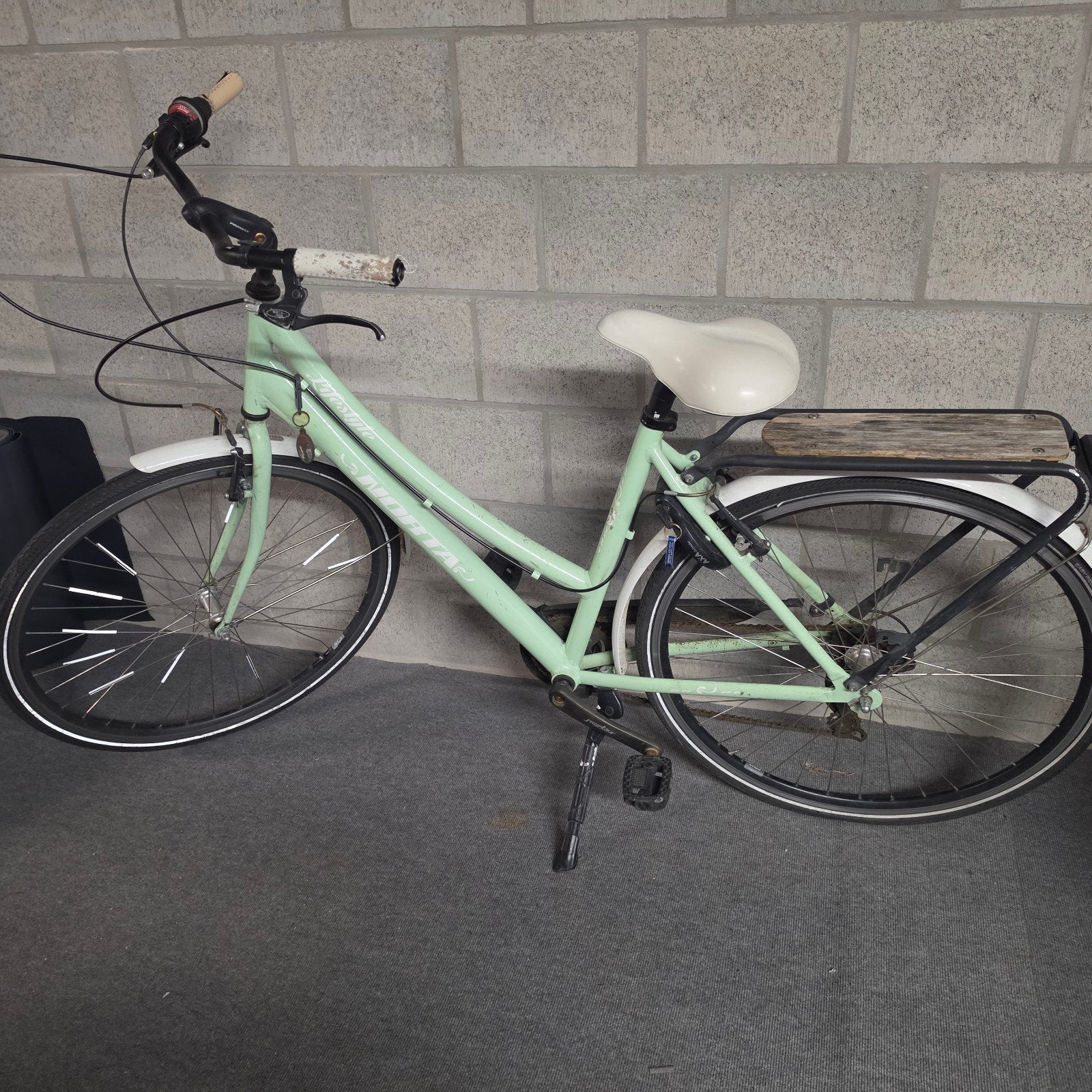 norta  dames fiets, Ophalen
