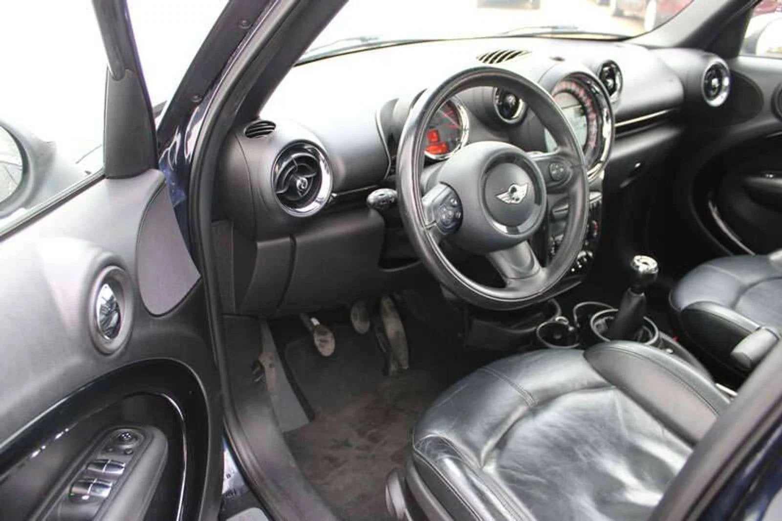 MINI Countryman Cooper D 1.6D Pano/Leder/Cruise 1 jaar garan, Autos, Mini, Cuir, Achat, Boîte manuelle, 1 kg