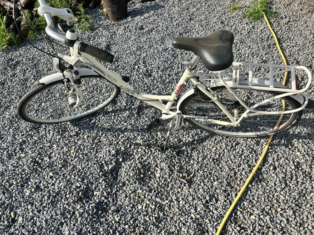 2 dames fietsen, Fietsen en Brommers, Fietsen | Dames | Sportfietsen en Toerfietsen, Gebruikt, 50 tot 53 cm, Trommelrem, Ophalen