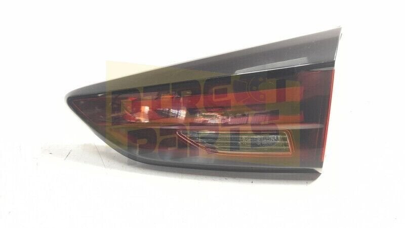 Mazda CX-3 (2/18-) achterlicht Rechts binnen (LED) Origineel, -, Verzenden, -, Nieuw