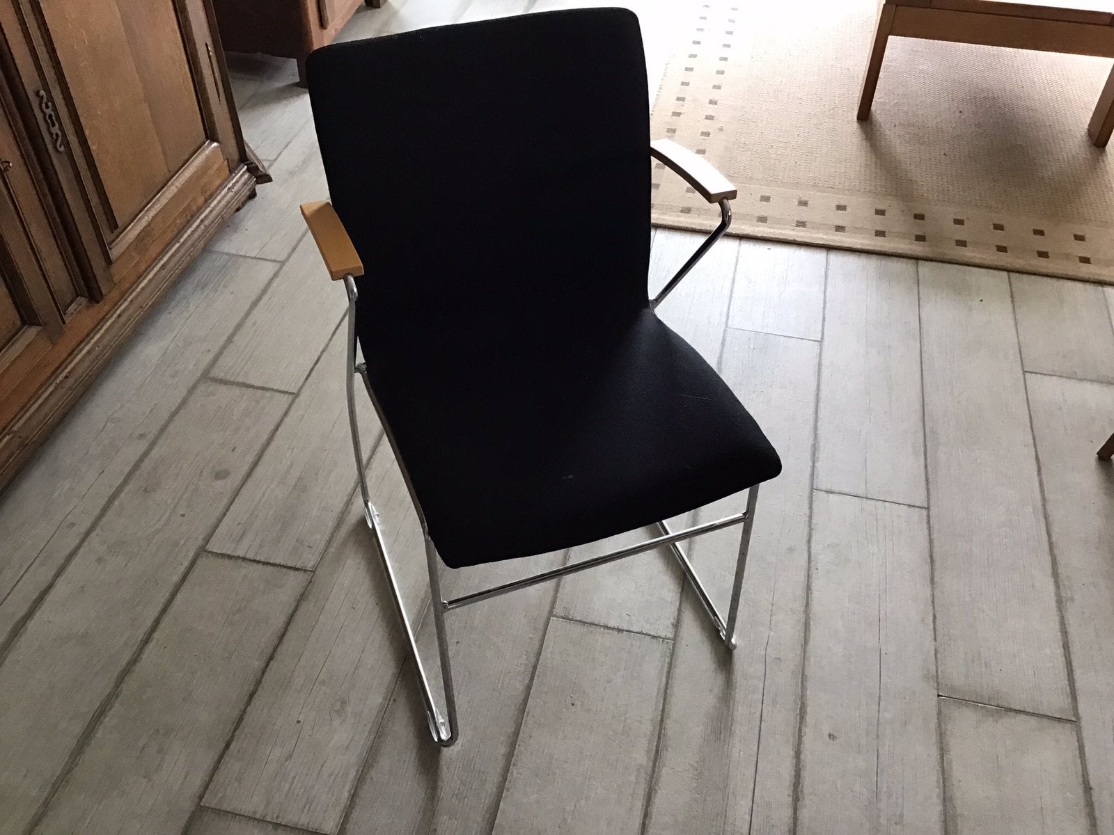 CHAISE KEMBO NOIRE, Maison & Meubles, Chaises, Enlèvement, Comme neuf, Noir