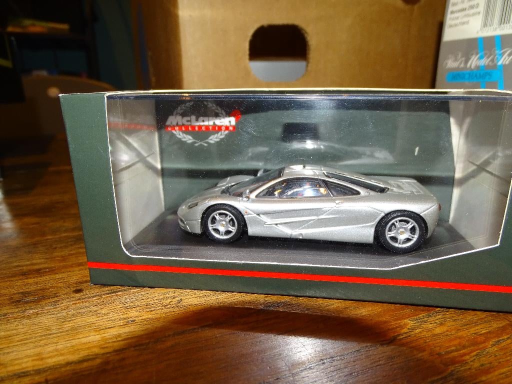 Minichamps McLaren F1 Roadcar silver 1/43, Ophalen of Verzenden, Nieuw, Auto, MiniChamps