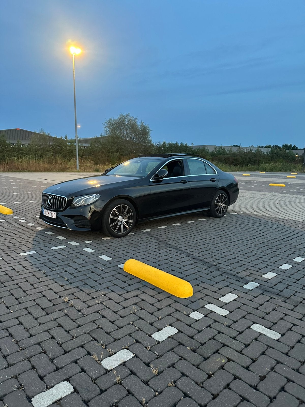 Mercedes-benz e220d, Auto's, Mercedes-Benz, Achterwielaandrijving, 4 cilinders, Zwart, 5 deurs