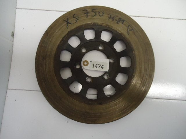 XS750 1976 - 1981 Yamaha Remschijf D1-33676