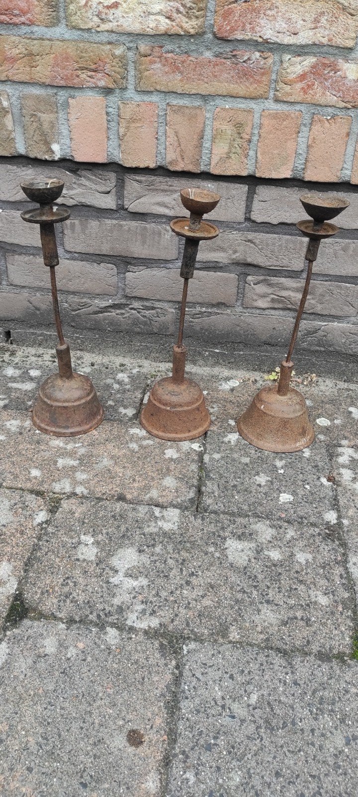 3 Authentieke industriele en gietijzeren kandelaars, 3 stuks, Ophalen of Verzenden