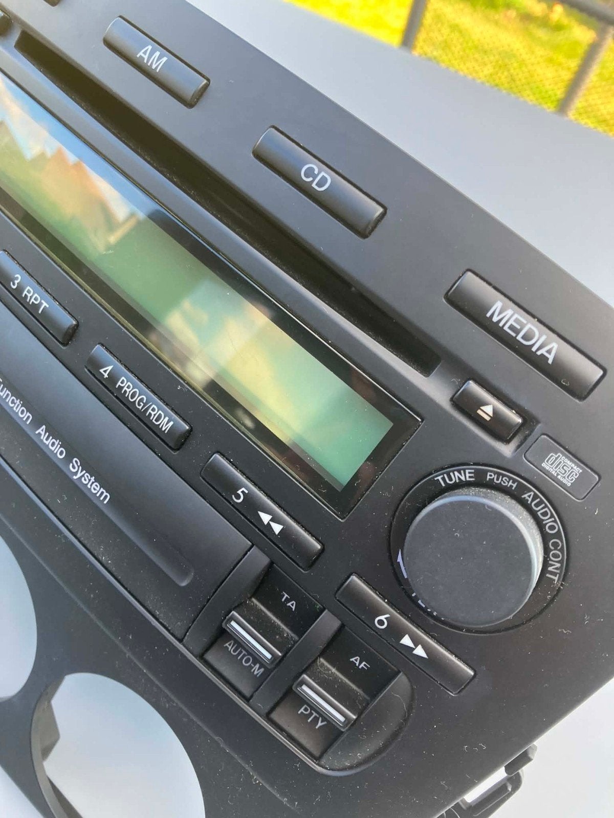 Mx5 radio cd, Ophalen
