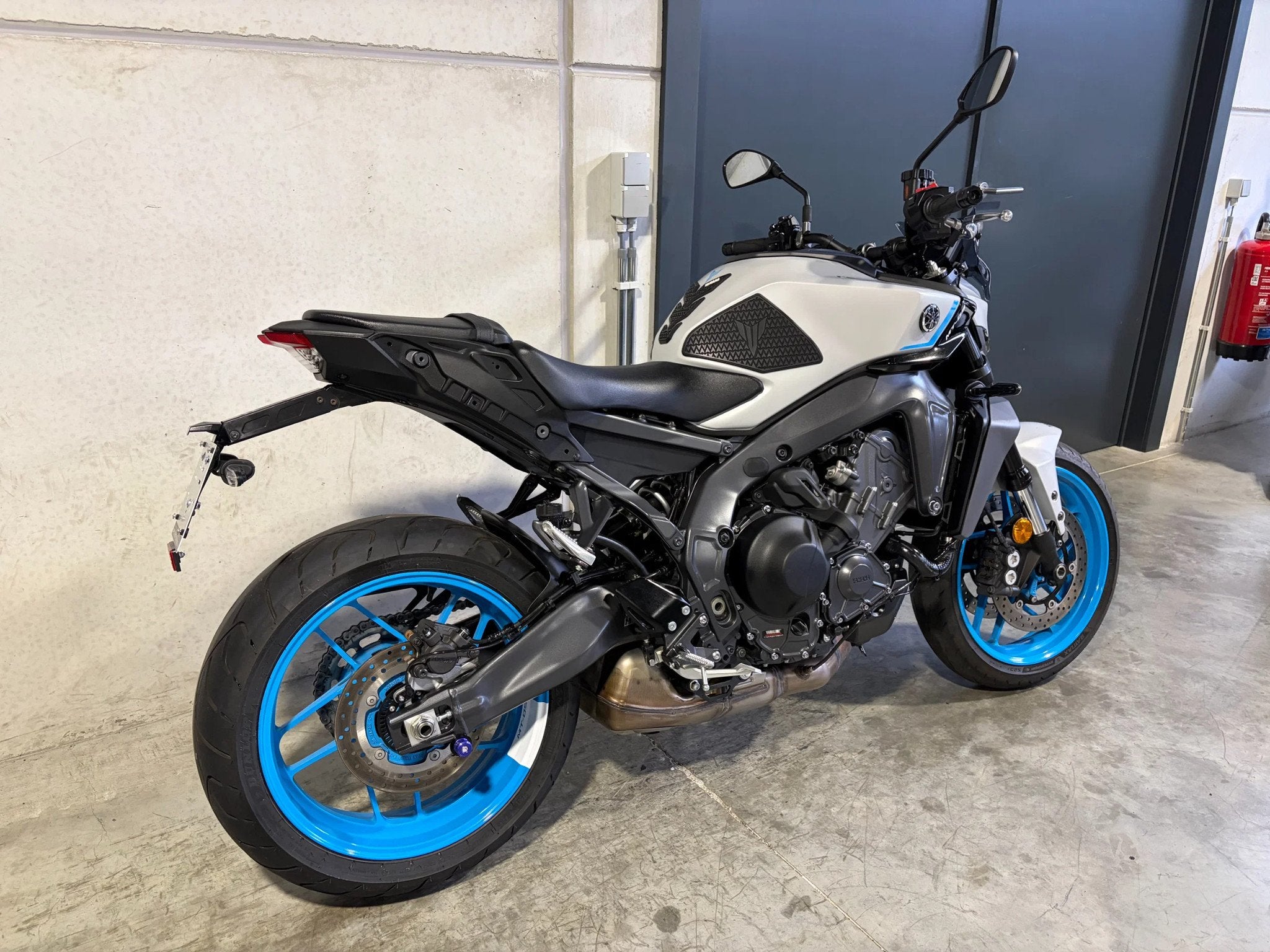 Yamaha MT09 YAMT leuke naked met automaat (bj 2025), Bedrijf, 900 cc, Meer dan 35 kW, Overig