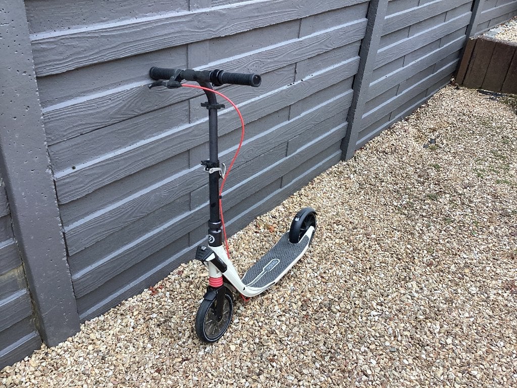 Degelijke step, Fietsen en Brommers, Steps, Ophalen, Zo goed als nieuw, Gewone step, Oxelo (Decathlon)