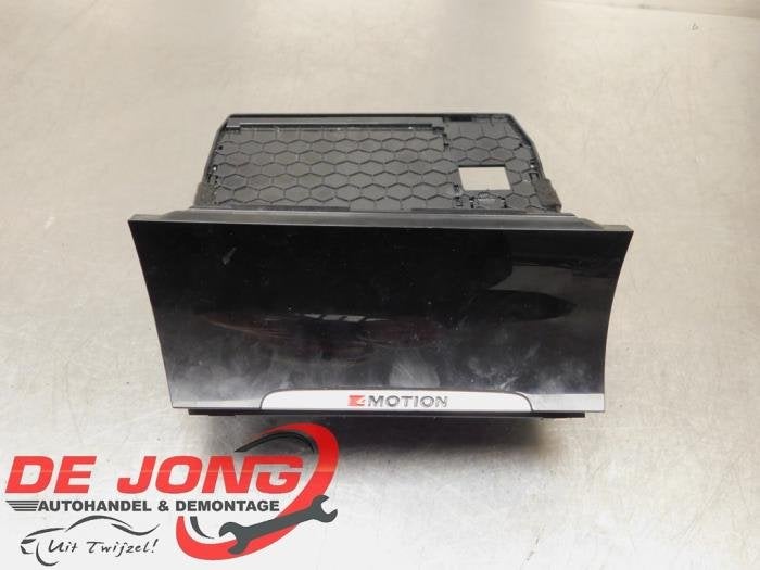 Elément tableau de bord d'un Volkswagen Golf, Volkswagen, -, 3 mois de garantie, Utilisé