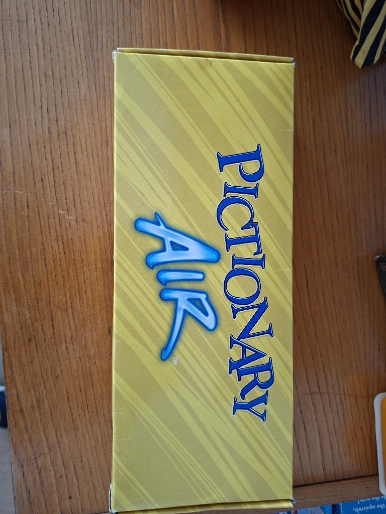 Spelletje Pictionary Air, Vijf spelers of meer, Ophalen, Zo goed als nieuw, Mattel games