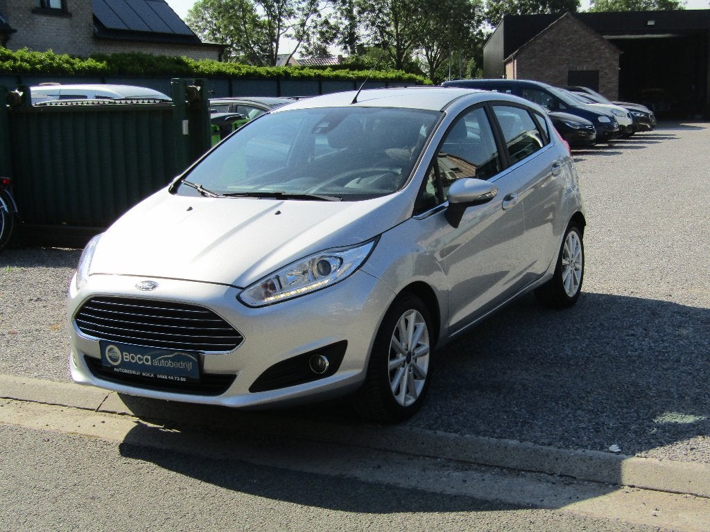 Ford Fiesta 1.0 benzine, Autos, Ford, https://public.car-pass.be/vhr/61046a7f-b79d-4166-822c-9e2908c0b91a, Argent ou Gris, Achat