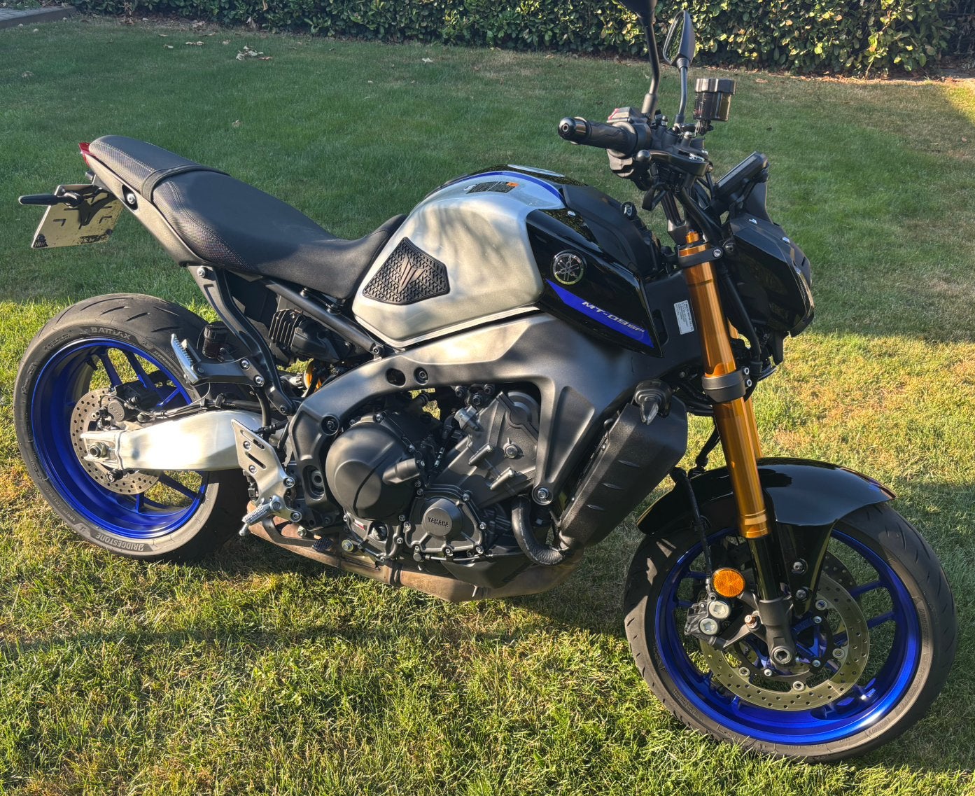 Yamaha MT-09 SP 2023 – 11.000 km  – Dealer onderhouden, Permis Moto A, Occasion, Plus de 35 kW, Particulier