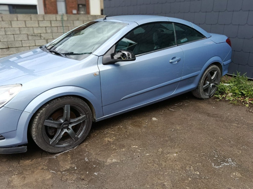 Opel astra, Auto's, Opel, 4 zetels, Zwart, Cabriolet, Blauw