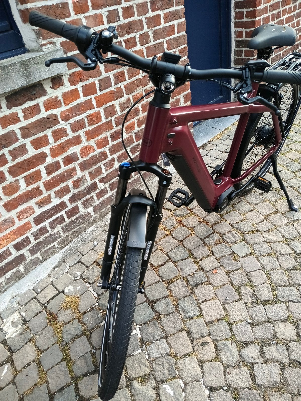 velo électrique riese & müller Charger4 GT vario Core
Riese, Enlèvement, Riese & Müller