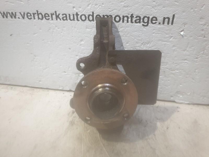 MOYEU DE ROUE AVANT GAUCHE Audi 80 (B4) (01-1991/12-1995), Utilisé, Audi