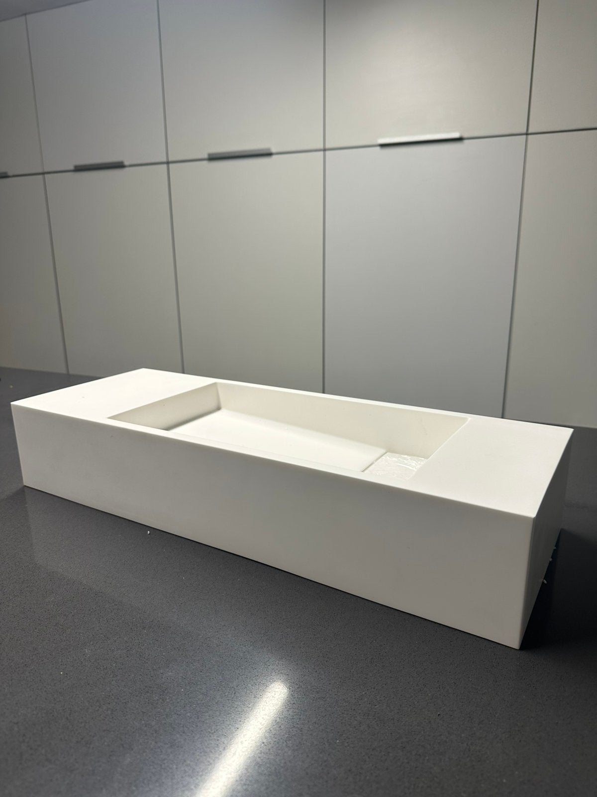 Nieuwe Balmani Mood handenwasser Solid Surface 55x20 cm, Doe-het-zelf en Bouw, Ophalen, Zo goed als nieuw