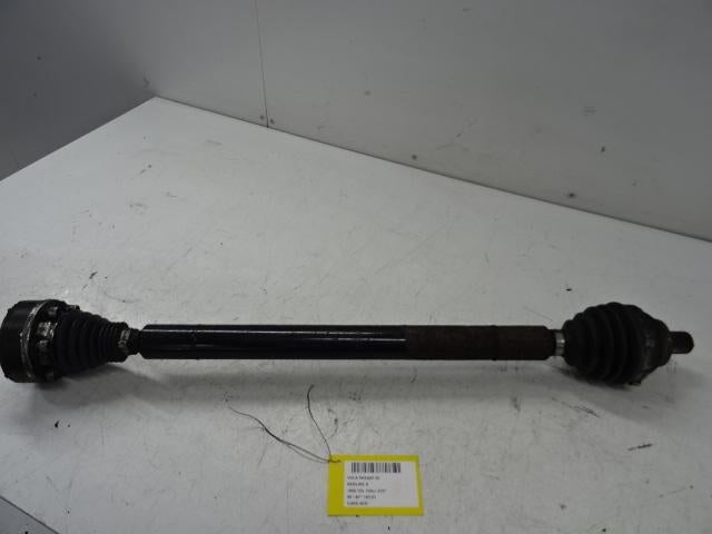 CARDAN AVANT DROIT (TRANSMISSION) Volkswagen Passat (3C2), Volkswagen, Mevr. I. Hauben, Utilisé, Rue de l'Espoir 34 34
4030  GRIVEGNÉE, BE