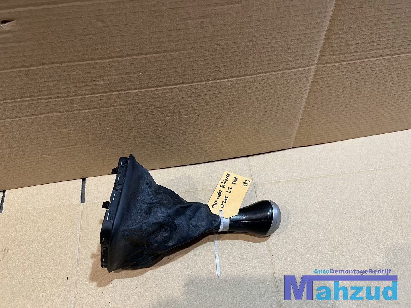 MERCEDES B-KLASSE W245 Pookhoes pookknop 2005-2011, Auto-onderdelen, Gebruikt, Mercedes-Benz AG, Mercedes-Benz, Mercedesstrasse 120
70372  Stuttgart, DE