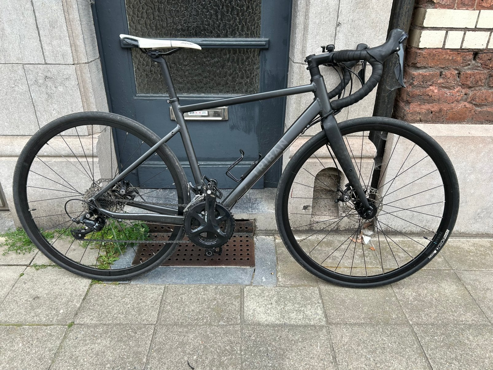 Vélo route Triban RC500 Taille S, Vélos & Vélomoteurs, Autres marques, 49 à 53 cm, Aluminium, Enlèvement