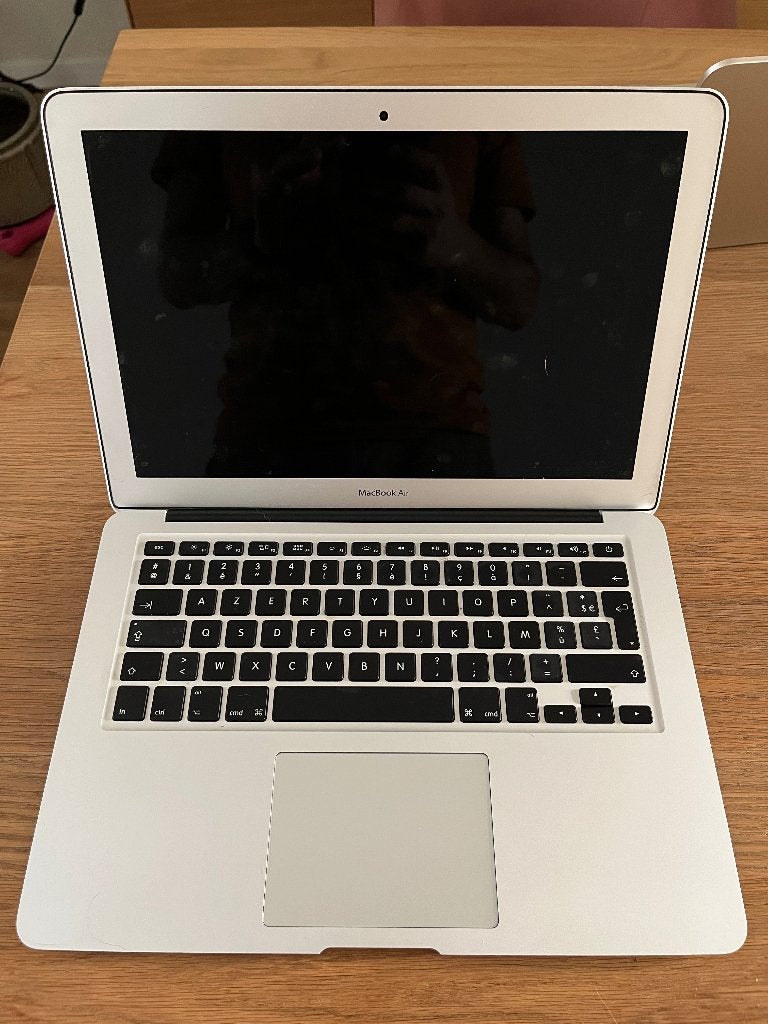 MacBook Air 13" A1466 – Parfait état – Prêt à être utilisé, Ophalen, Gebruikt, 256 GB, 13 inch