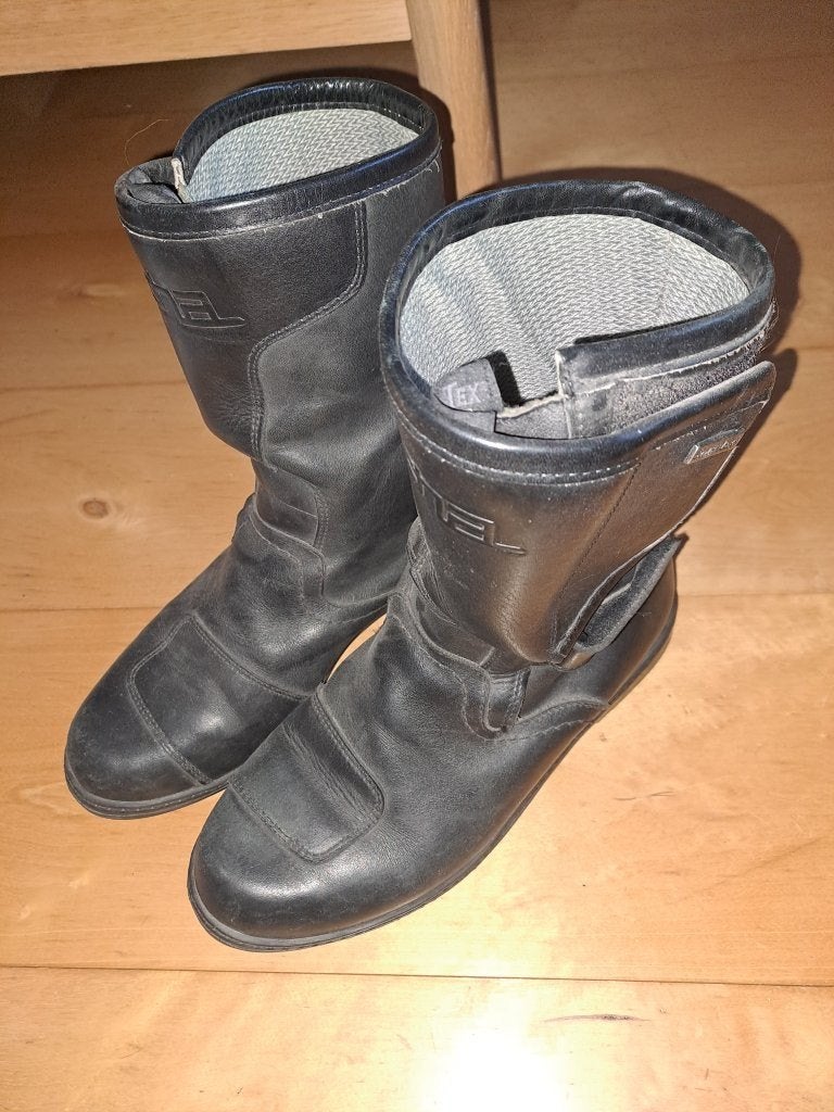 Bottes moto cuir pointure 40, Enlèvement, Seconde main, Bottes, Sans marque