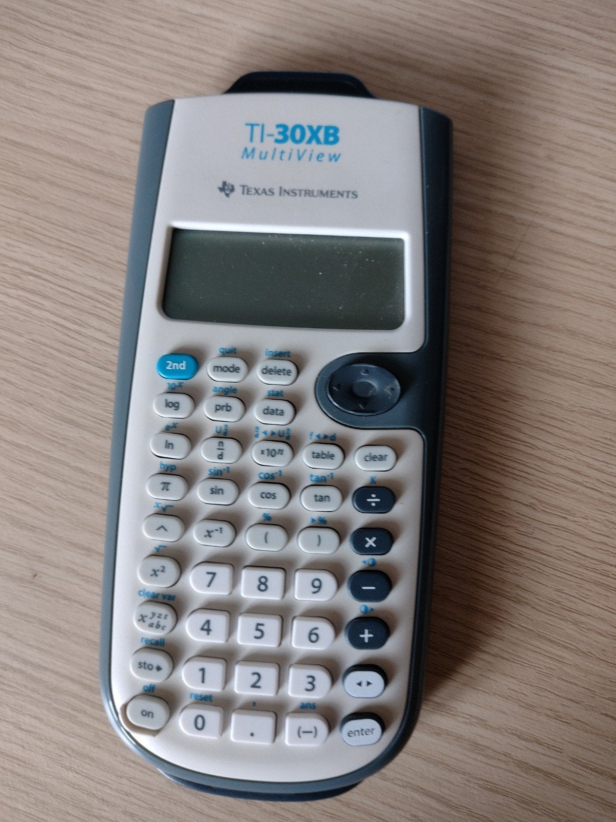 Rekenmachine TI-30XB multiview, Enlèvement