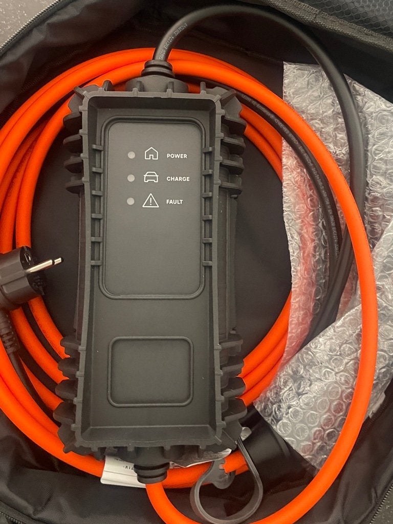 Chargeur domestique original PSA/Stellantis Aptiv EV-PHEV, Enlèvement ou Envoi, Neuf, Borne de recharge et Câble de charge