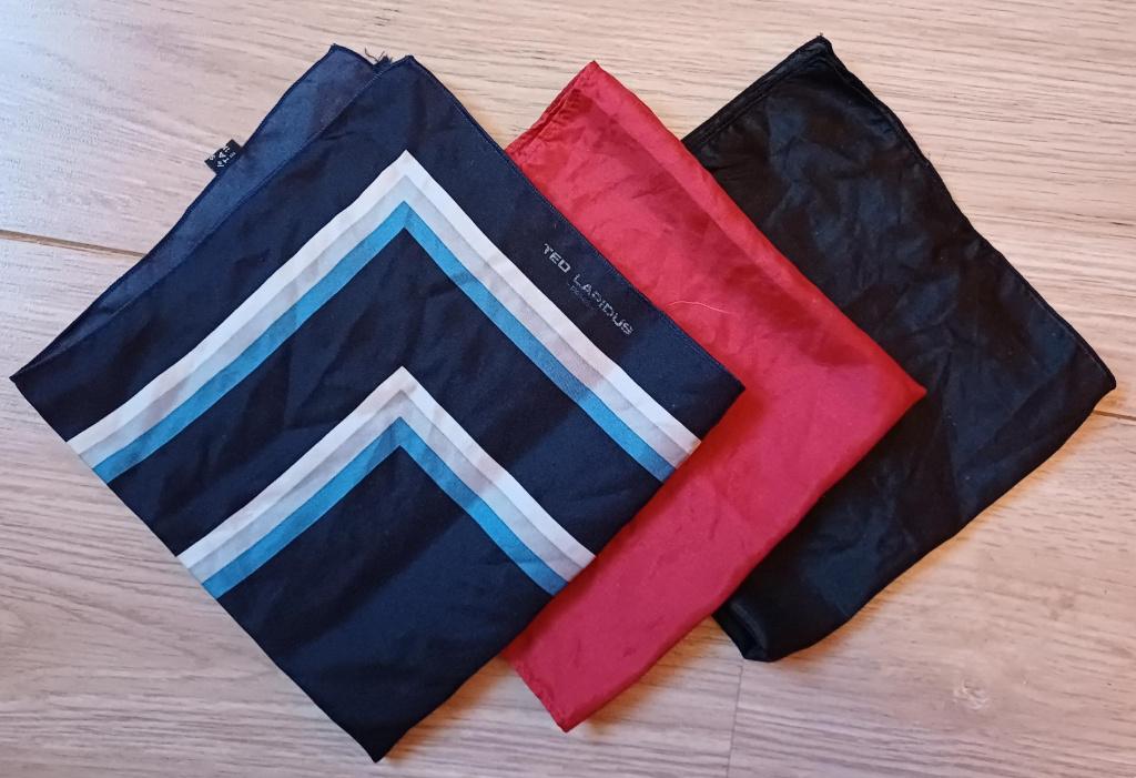Lot de 3 pochettes en soie, Kleding | Heren, Stropdassen, Ophalen of Verzenden, Gedragen, Overige kleuren, Met patroon