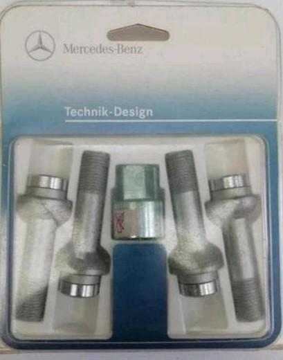 Anti diefstal bouten voor, Mercedes, Ophalen, Nieuw