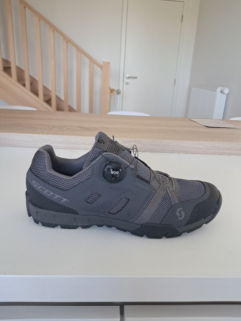Chaussures vélo Scott Cruz SPD, Femmes, Comme neuf, Chaussures, Enlèvement