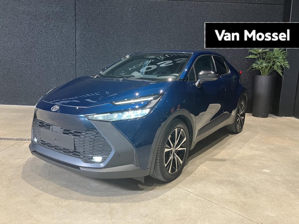 Toyota C-HR 1.8 VVT i-Hybrid C-Lub Mono-Tone E-CVT NAVI | CA, Auto's, 4 cilinders, Bedrijf, 5 zetels, 5 deurs