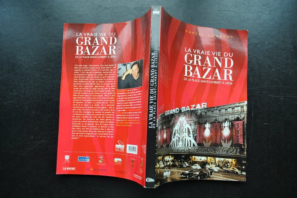 La vraie vie du Grand Bazar de la Place Saint-Lambert Liège, Enlèvement ou Envoi, Utilisé, Marcel CONRADT