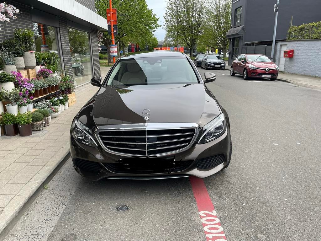 Mercedes 220 Privilège, Autos, Cuir et Alcantara, Achat, 5 portes, Automatique