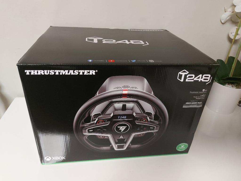 Thrusmaster T248 XBOX (neuf), Enlèvement ou Envoi, Neuf, Volant ou Accessoire de sport, Xbox Series S