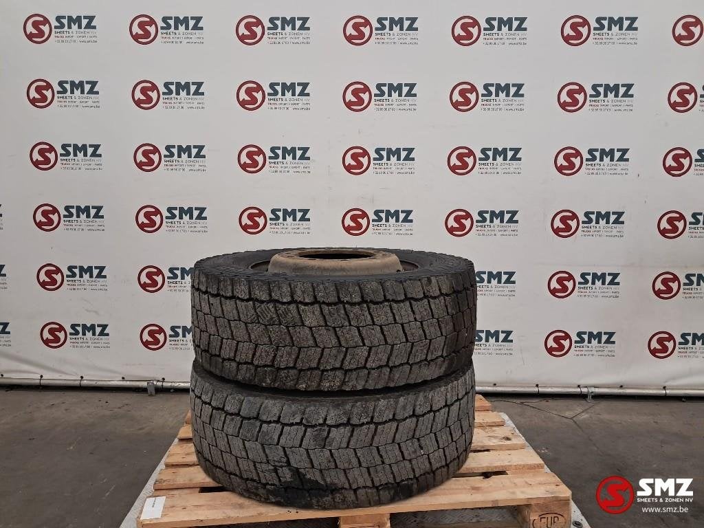 Occ Pneu pour camion 315/60R22.5 152/148L Michelin, Autos : Pièces & Accessoires, Utilisé, Autres marques, Autres pièces automobiles