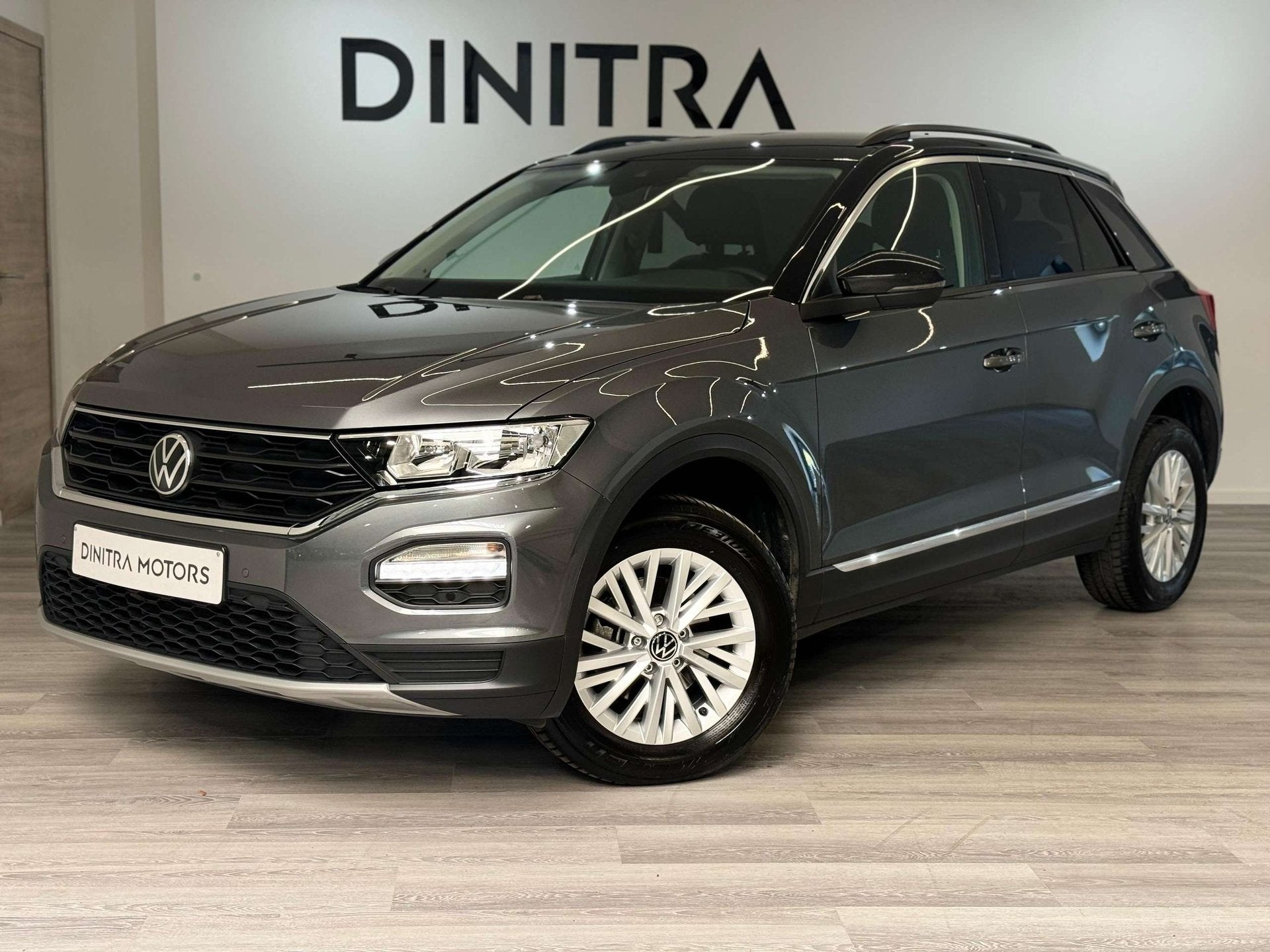 Volkswagen T-Roc 1.5 TSI - DSG/Carplay/ACC/Camera/Zetelvw/3, Autos, Volkswagen, Commande vocale, Argent ou Gris, Achat, Entreprise