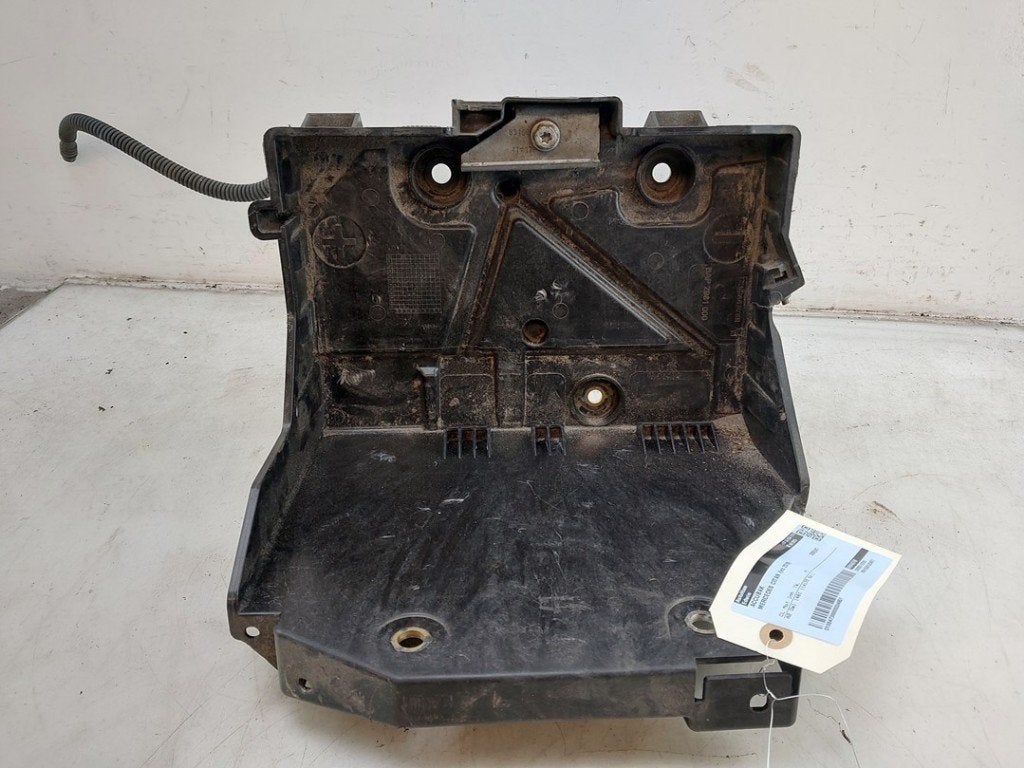 BAC A BATTERIE Citan (415.6) (|648944878R|A4155410102|), Utilisé, Mercedes-Benz