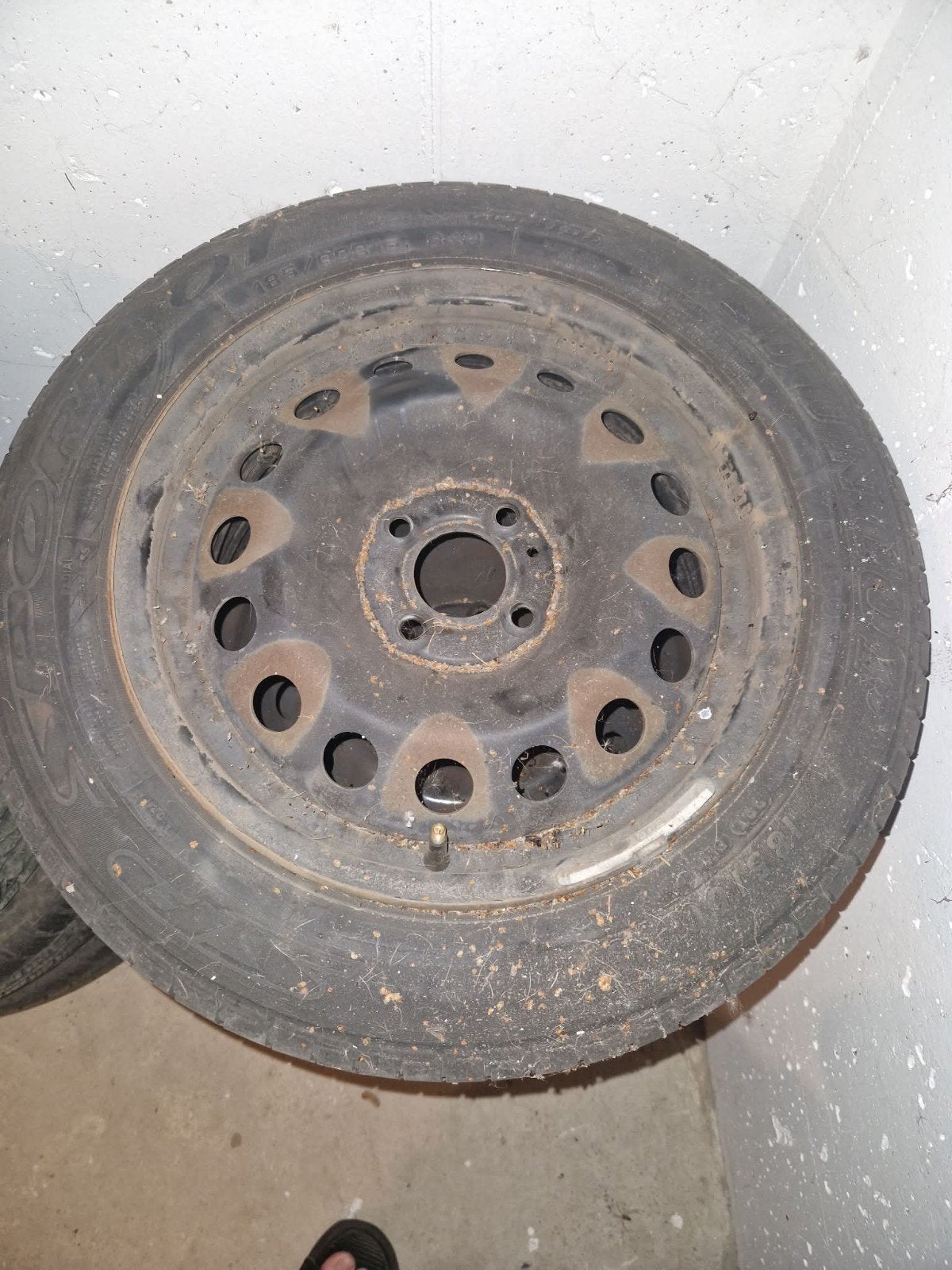 Winterbanden opel corsa en Renault clio, Ophalen